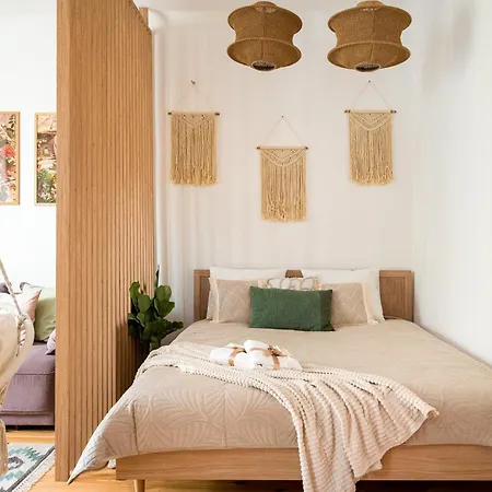 דירה Retreat In Praga For 2-4 Guests, Only 15 Min To Centre *