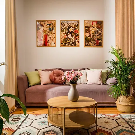 Apartamento Retreat In Praga For 2-4 Guests, Only 15 Min To Centre